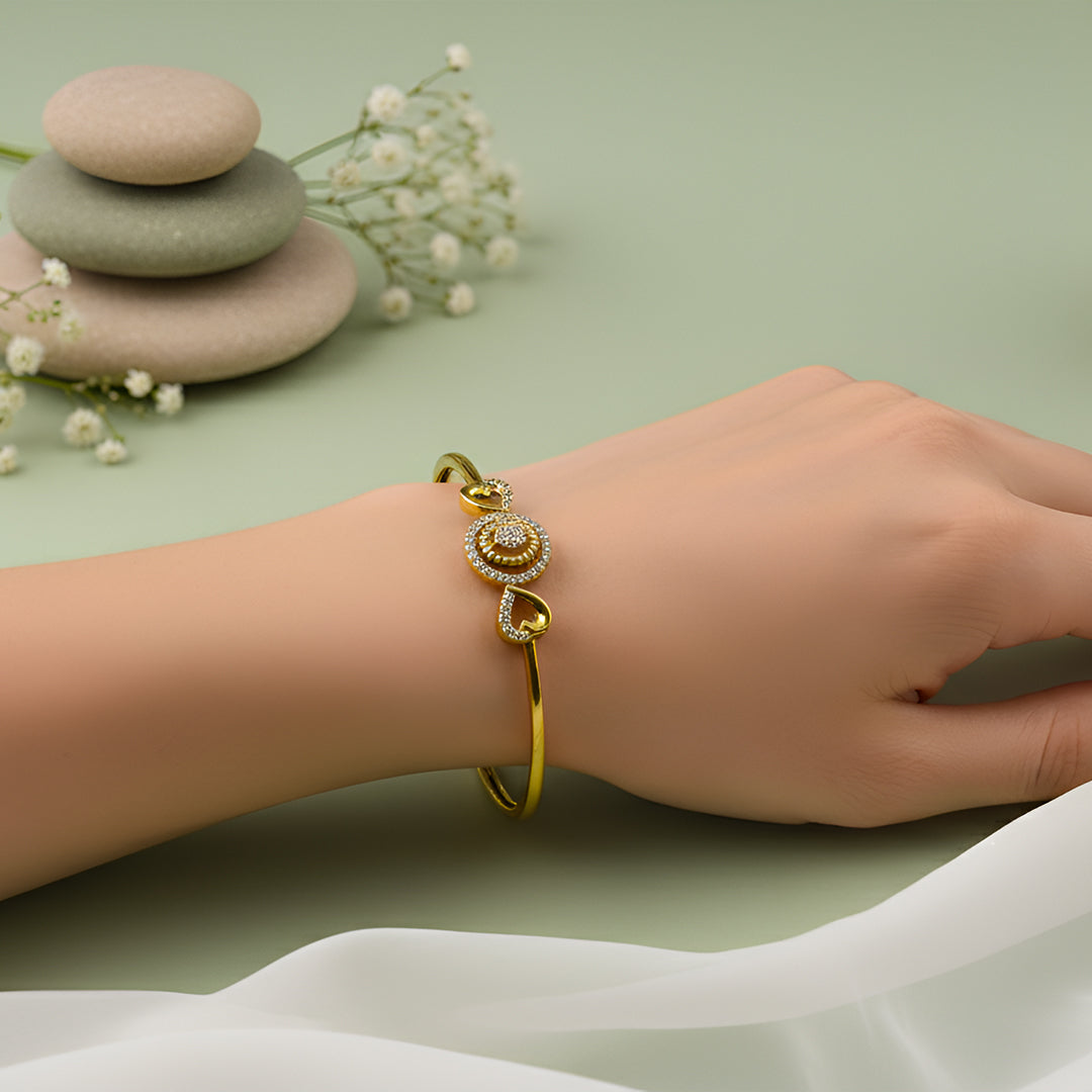 925 Silver Golden Bangle with Heart Motifs and Stone