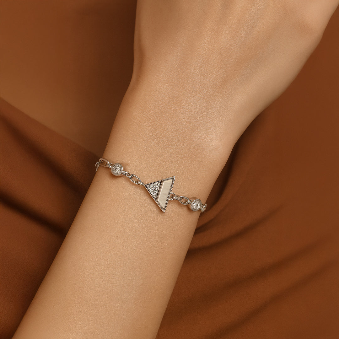 Silver Chain Bracelet with Triangle Charm with Mother of Pearls